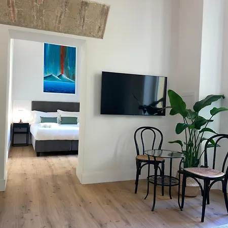 Nocleg ze śniadaniem Rolando Domus 4*