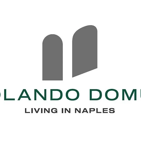Rolando Domus Nocleg ze śniadaniem Neapol