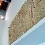 Rolando Domus לינה וארוחת בוקר