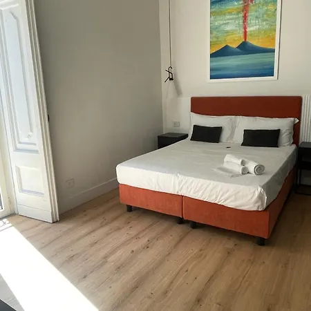 Rolando Domus Bed & Breakfast *
